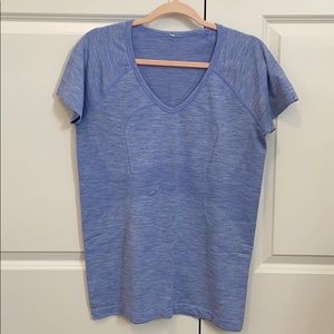 Lululemon athletic top